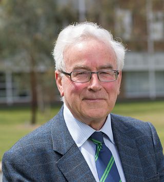 Paul Dibb