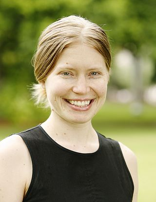 Miriam Lyons
