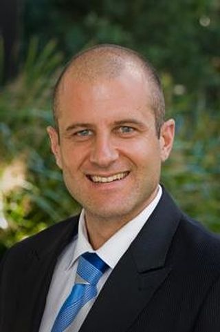 Benjamin Isakhan