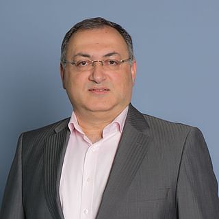Shahram Akbarzadeh